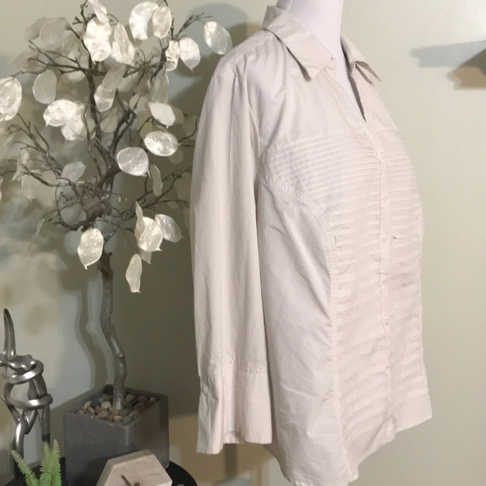 ZAC & RACHEL PLUS SIZE BLOUSE - Picture 3 of 5